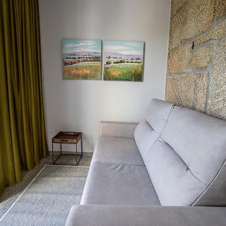 Casa Moiano Kır Evi *
