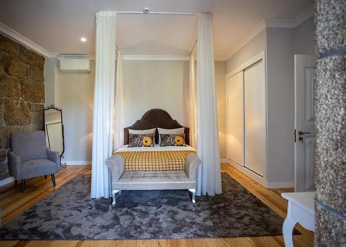 Casa Moiano Kır Evi *